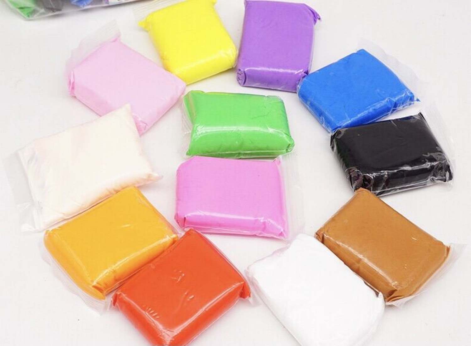 ĐẤT SÉT SIÊU NHẸ TỰ KHÔ SET 12 MÀU HÀNG CÓ SẴN
