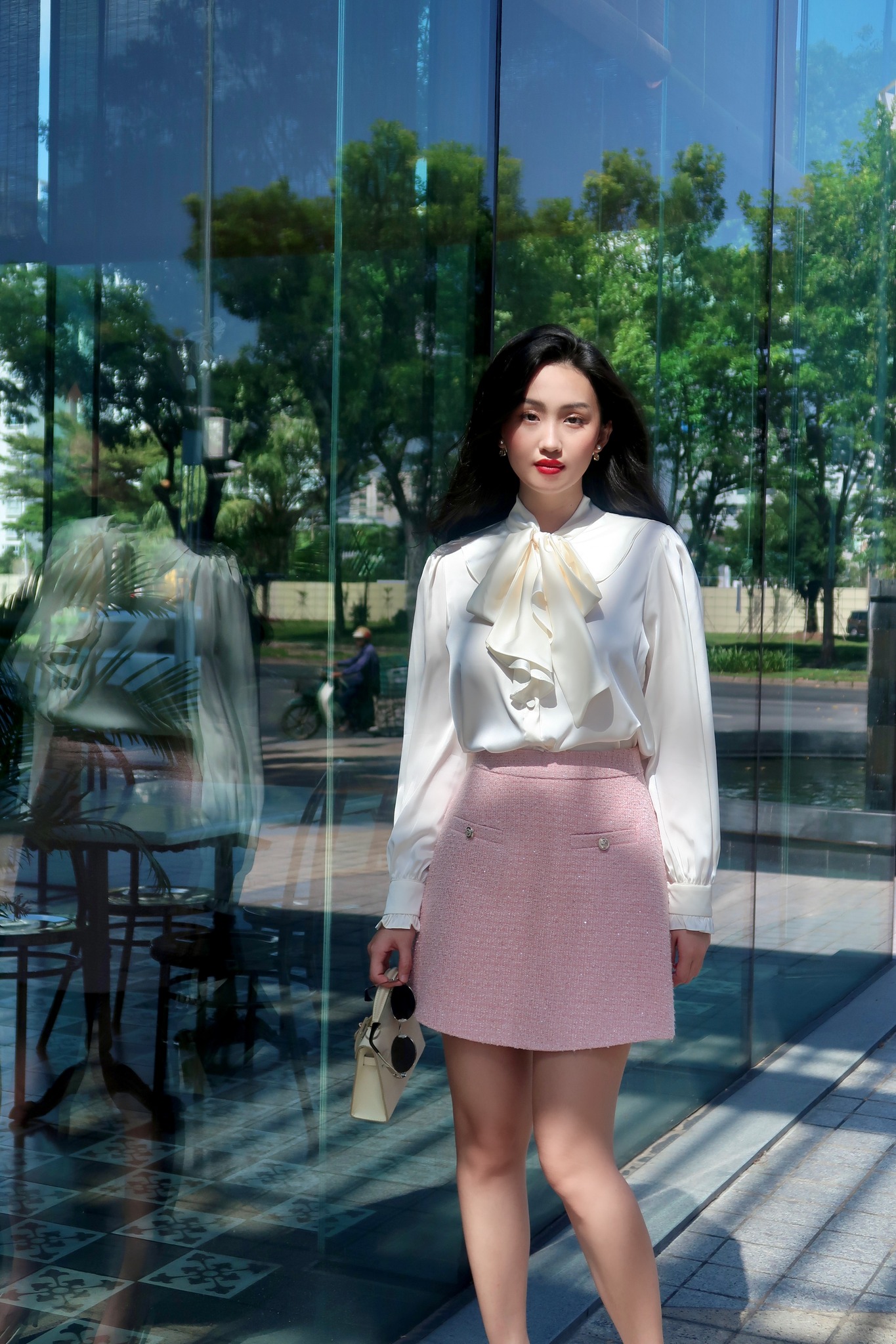 Áo sơ mi lụa cổ bèo buộc nơ HUONG BOUTIQUE BSSM22