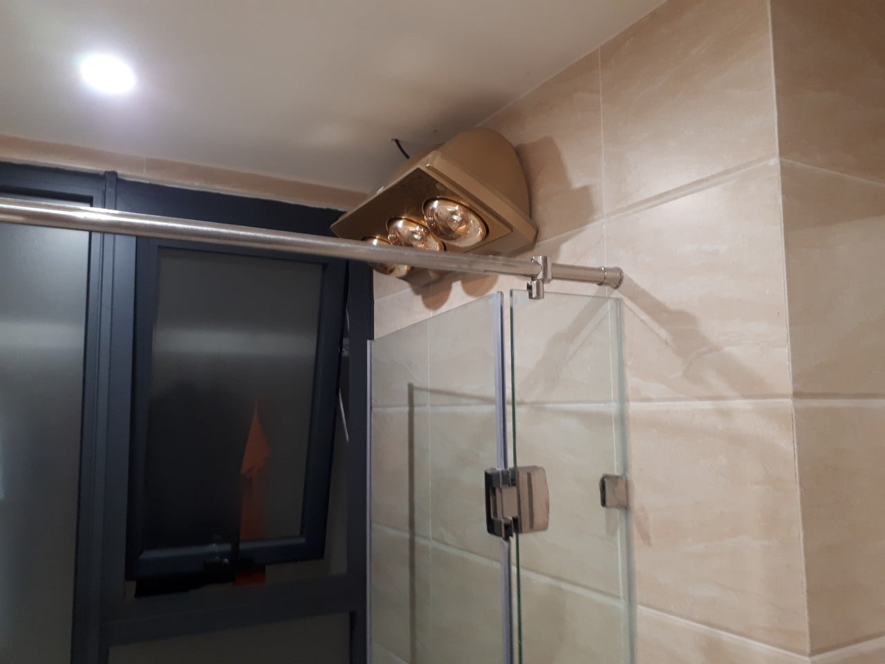 Đèn sưởi nhà tắm Kottmannn 2 bóng 3 bóng