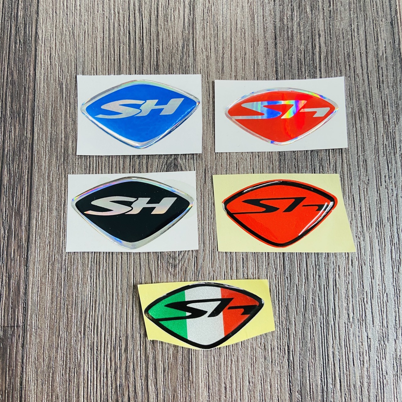 TEM LOGO CHỮ SH TRANG TRÍ XE (MÀU CỜ NƯỚC Ý)