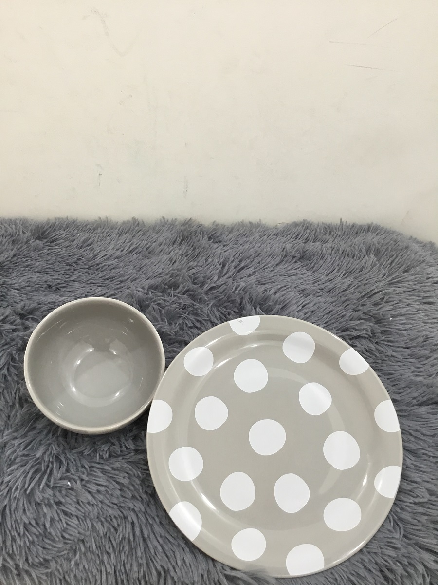 Dĩa chấm bi 21.5 cm - hema