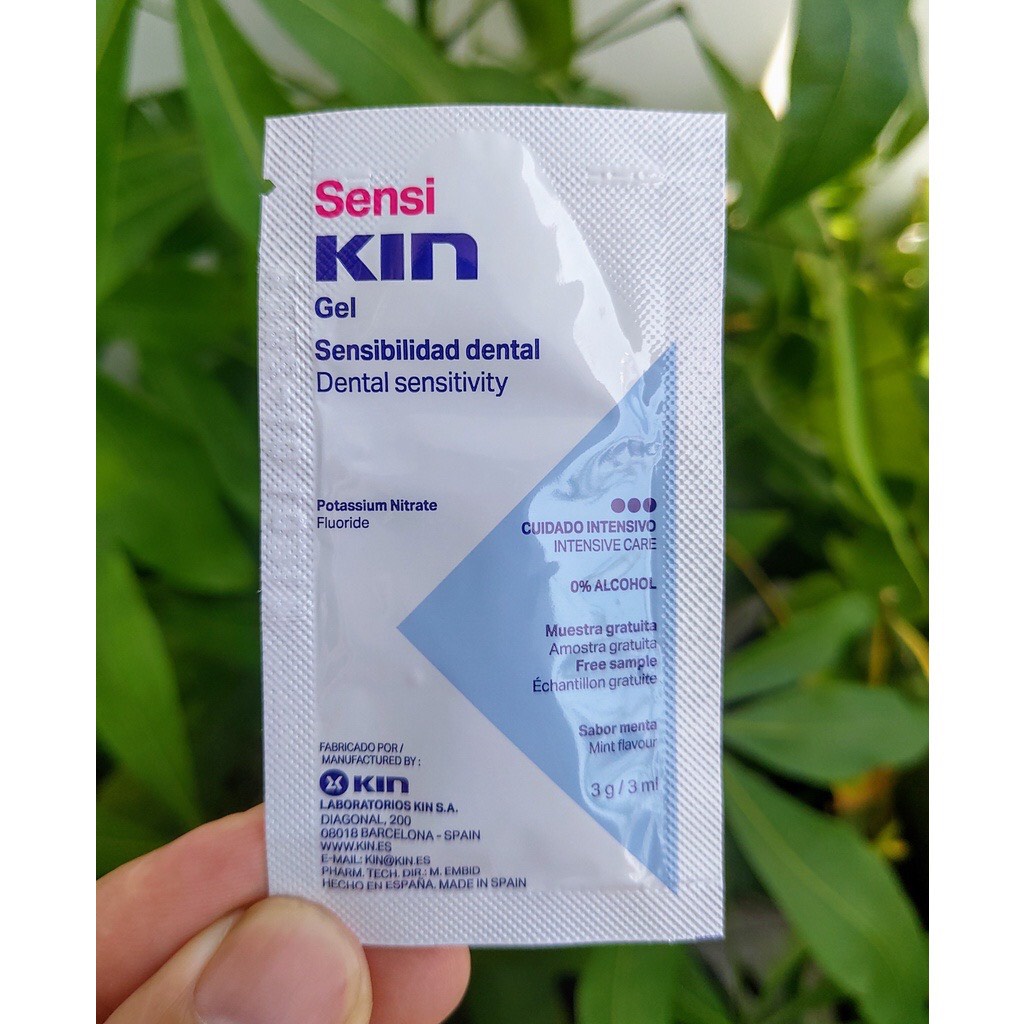 Gel bôi chống ê buốt răng cho răng nhạy cảm SensiKin Gel 15ml
