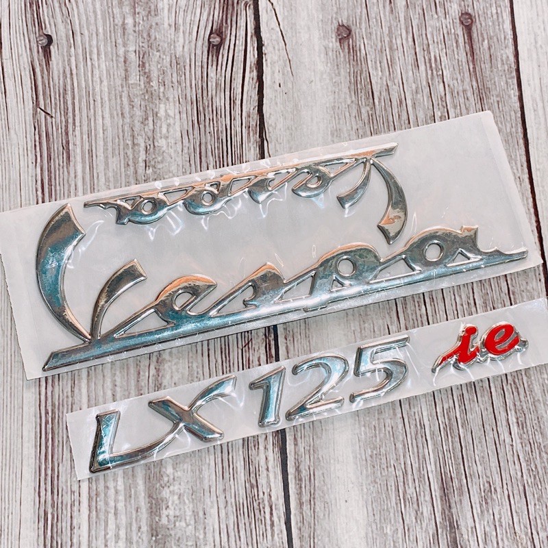 Tem nổi dán xe vespa lx125 ie đỏ