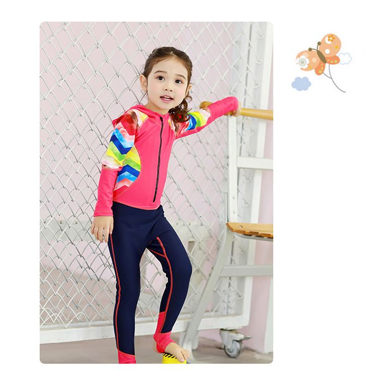 Đồ bơi chống nắng cho bé gái