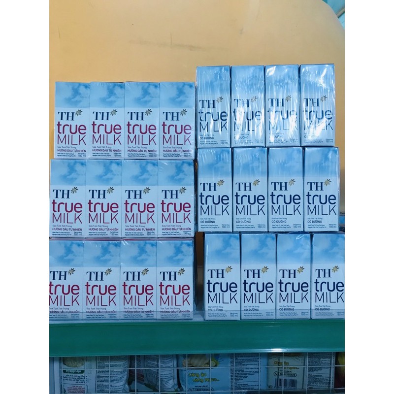 Sữa TH True Milk 180ml - Có đường