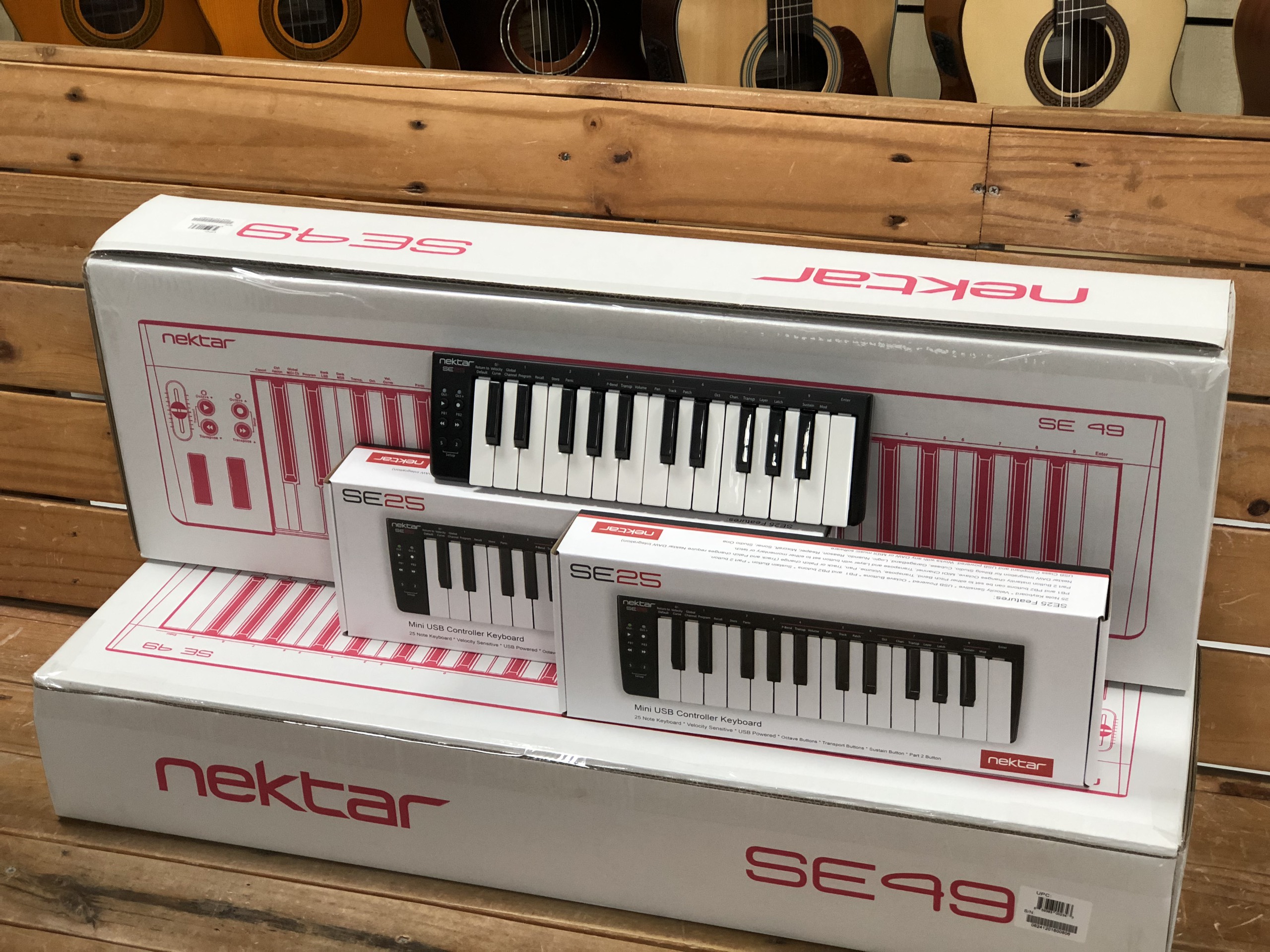 [HCM]Bàn phím nhạc điện tử Nektar midi keyboard SE49