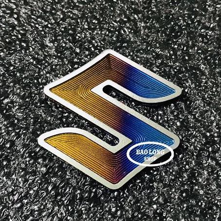Bộ 1 tem Logo chữ S Titan gắn RAIDER,SATRIA
