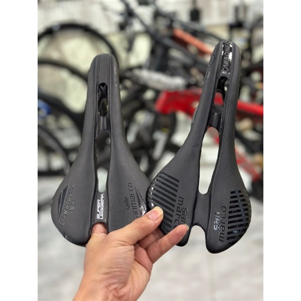 Yên Xe Đạp Carbon Siêu Nhẹ Selle San Marco