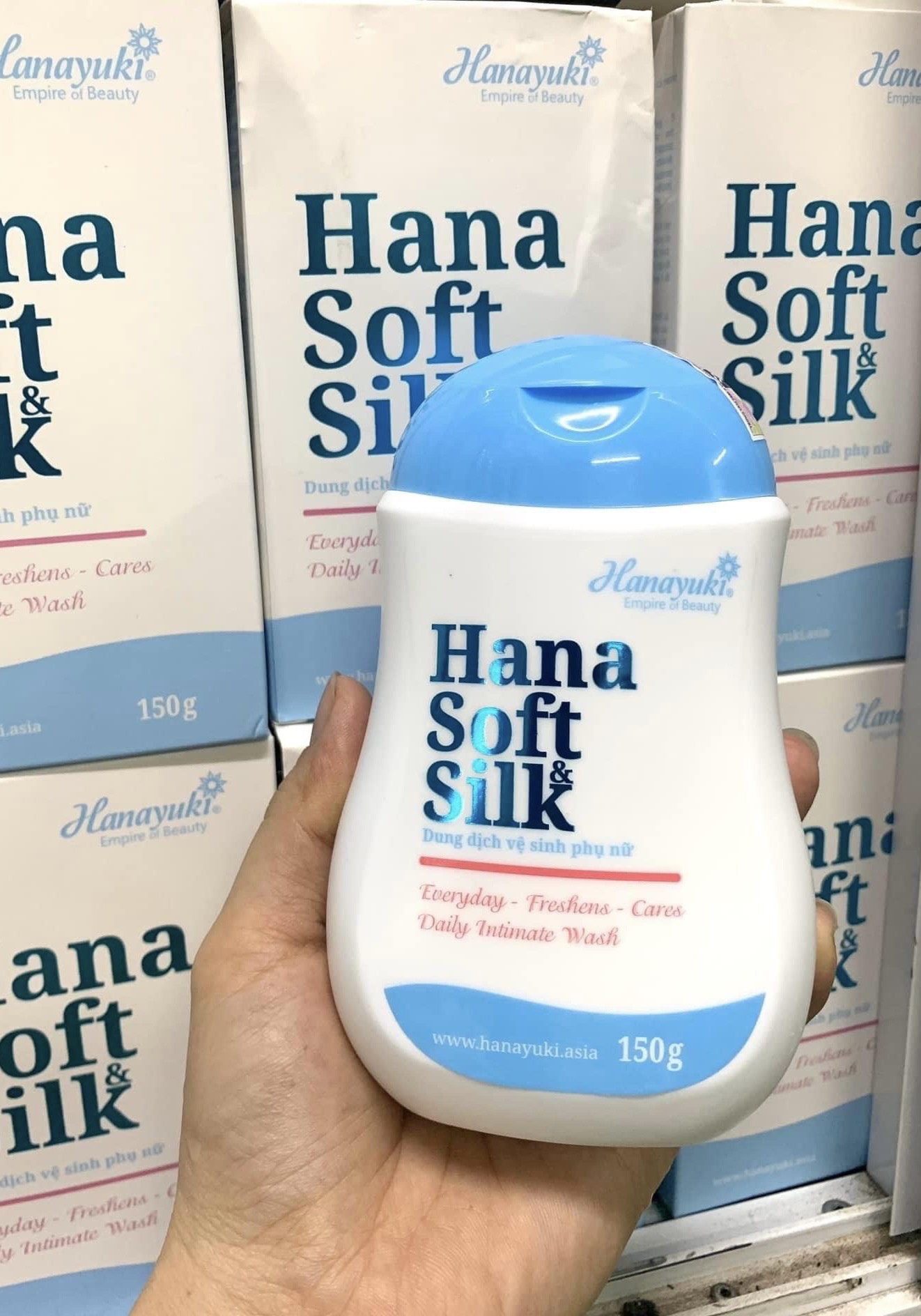 Dung dịch vệ sinh Hanayuki soft & silk