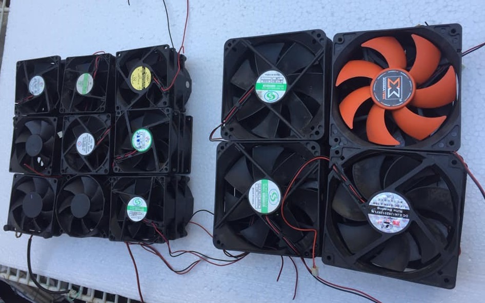 Combo 2 Cái Quạt Fan tản nhiệt 12V 12x12x2Cm
