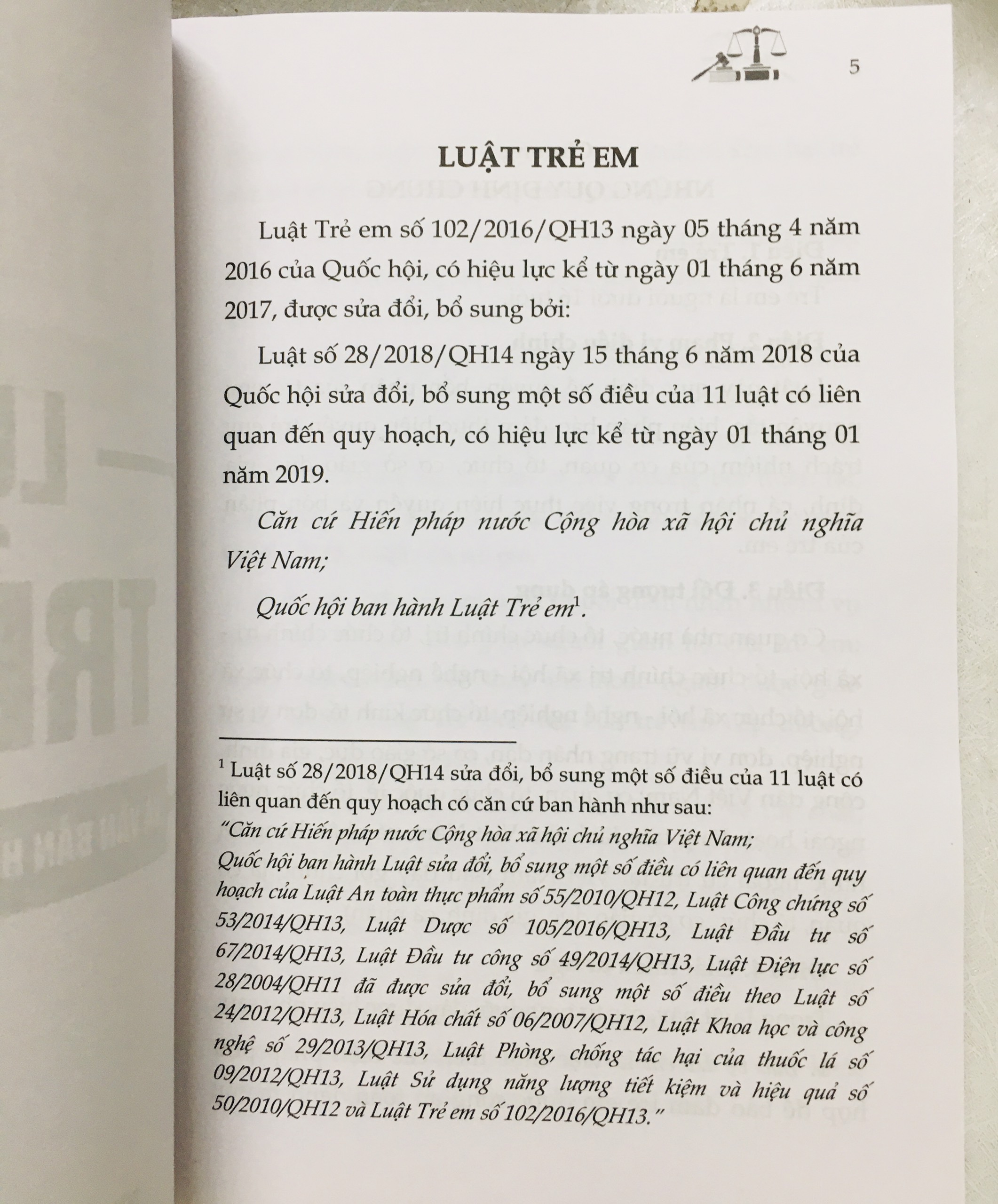 Sách :  Luật Trẻ Em và Văn Bản Hướng Dẫn Thi Hành