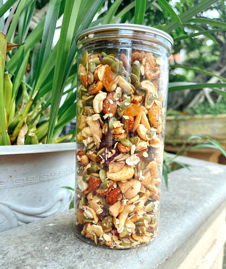 Granola Nhiều Hạt Cao Cấp ăn kiêng - Granola Siêu Hạt (5% yến mạch)