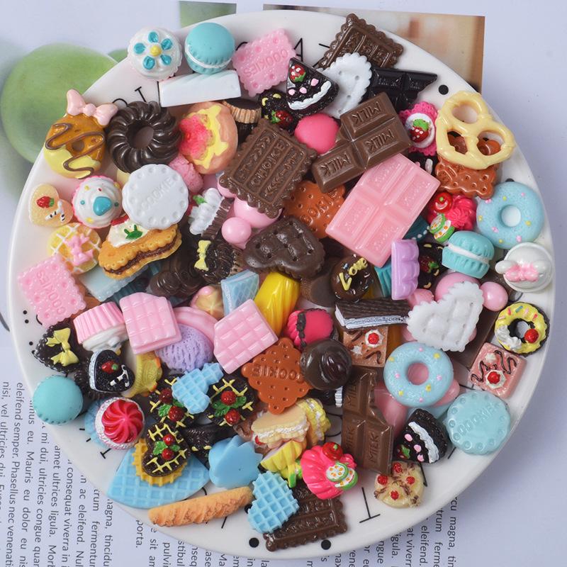 Charm Slime Mô hình bánh ngọt nhiều màu set 05 cái