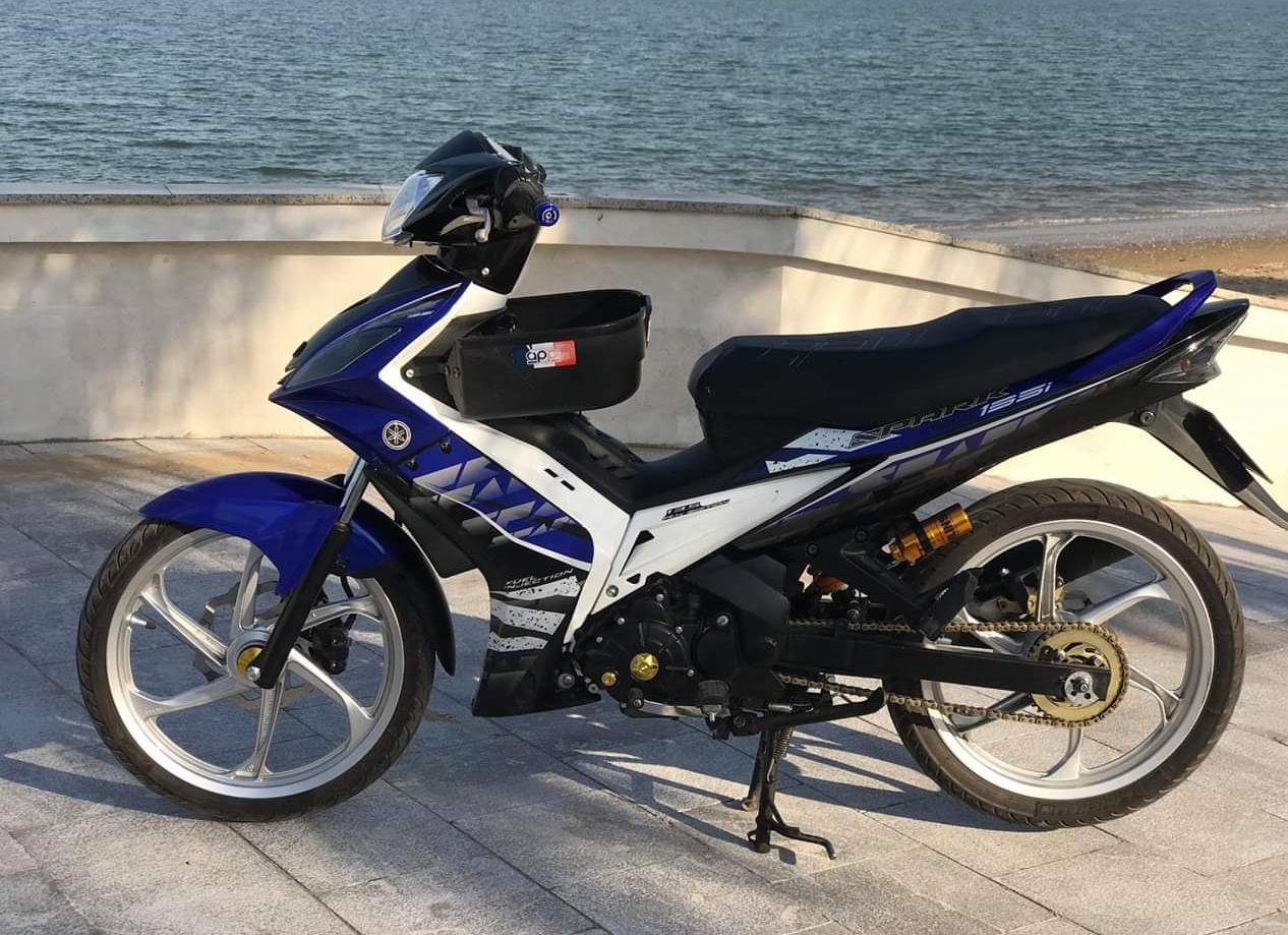 Tem rời exciter spark 2009 xanh gp