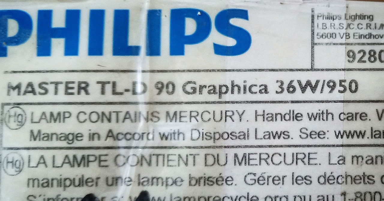 (SALE) Bóng so màu D50 Philips Graphica 36W/950 dài 1.2m