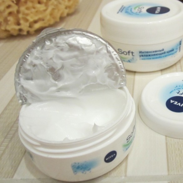 Kem dưỡng ẩm Nivea Soft 200ml hàng chuẩn Đức