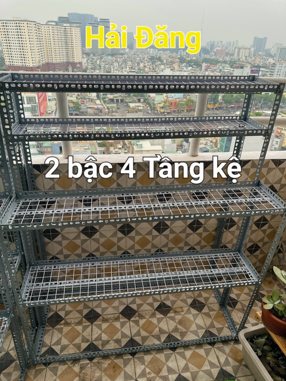 Kệ sắt V lỗ Bậc Thang 2 Bậc 4 Tầng kệ vỉ lưới sắt ô vuông ,nhiều kích thước lựa chọn