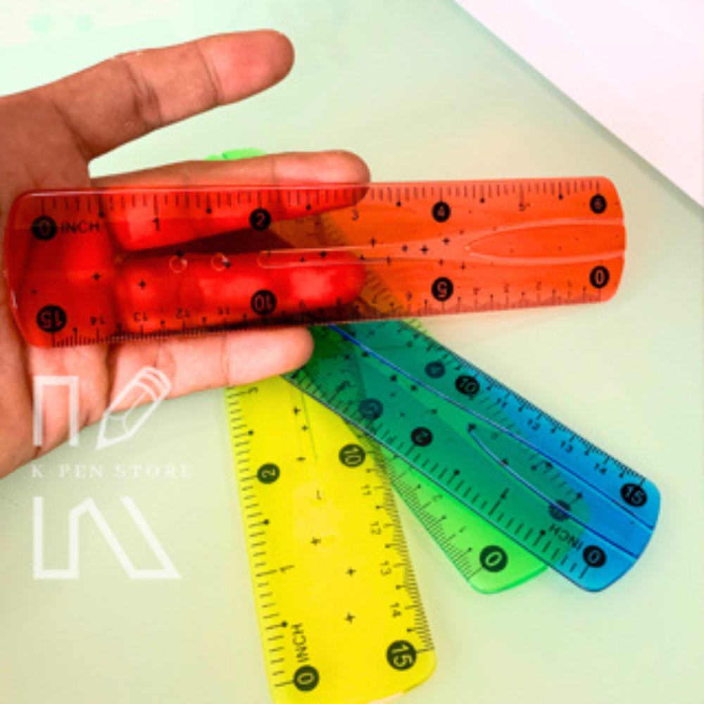 1 Cây Thước Dẻo 15cm Nhiều Màu (Giao Màu Ngẫu Nhiên) - K Pen