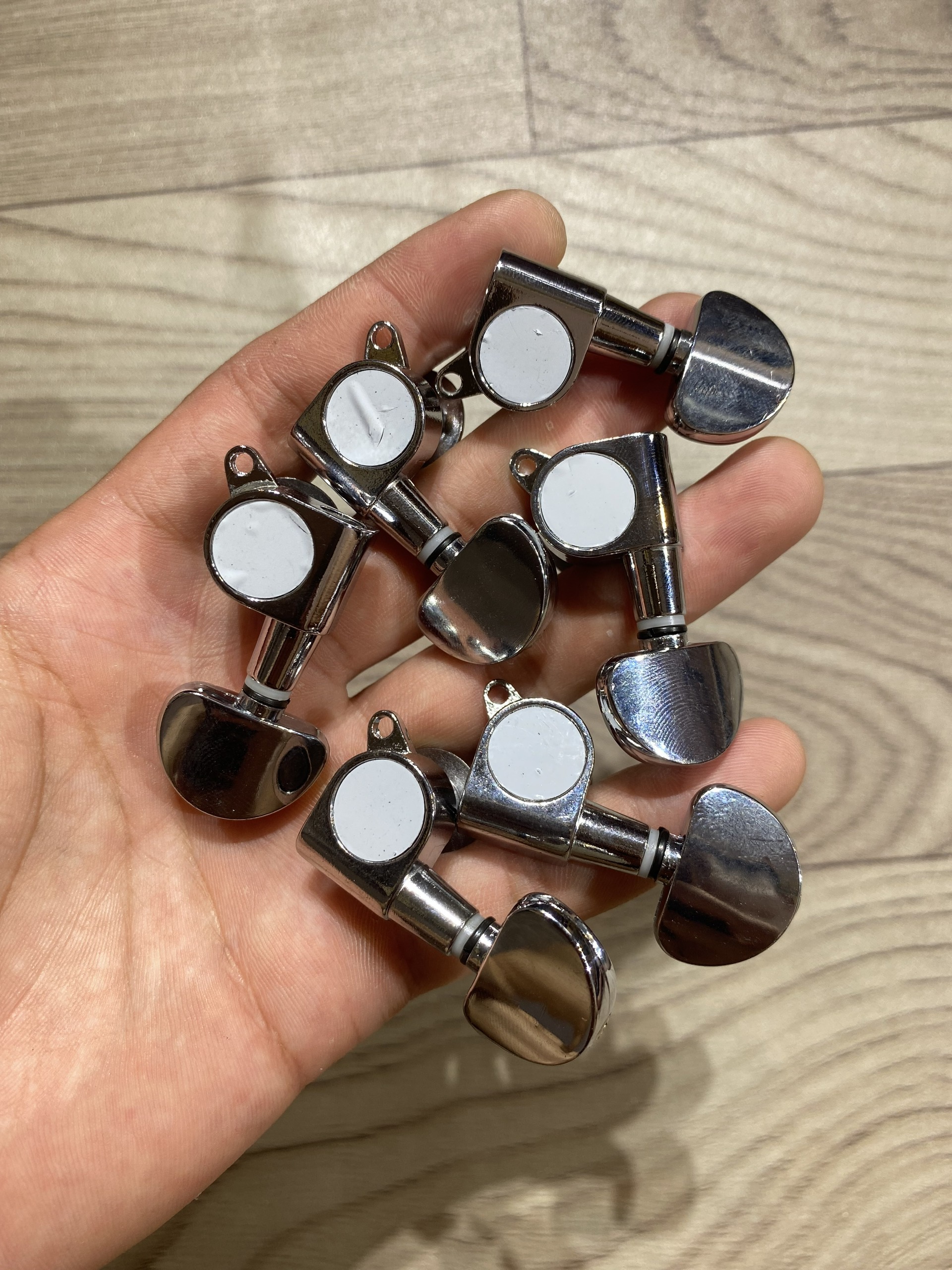 Bộ khóa đúc đàn acoustic guitar