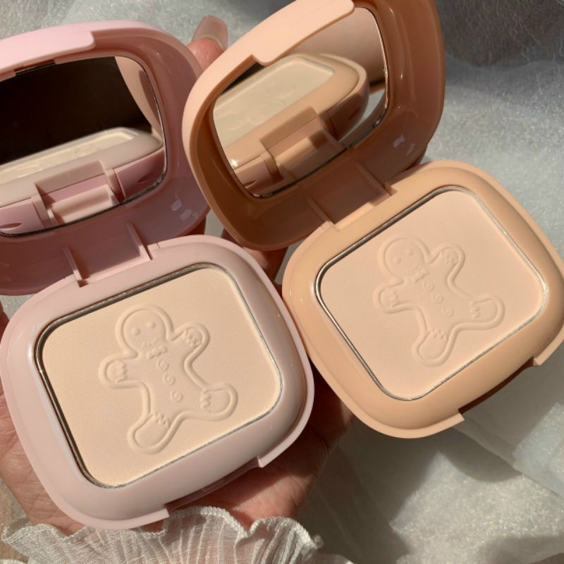 Phấn nền makeup siêu mịn da Kiềm Dầu Hold Live Gấu