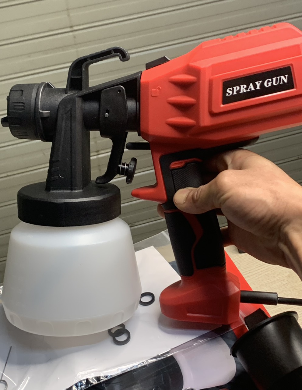 Máy phun sơn dùng điện 400w