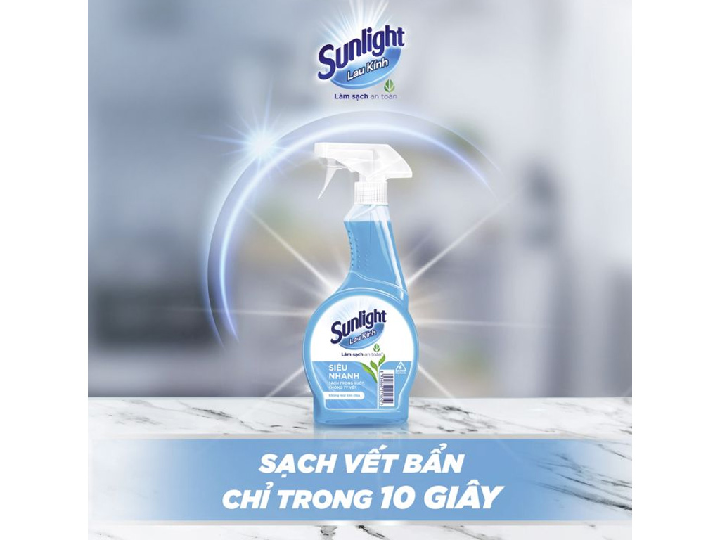 Nước lau kính Sunlight chai 520ML