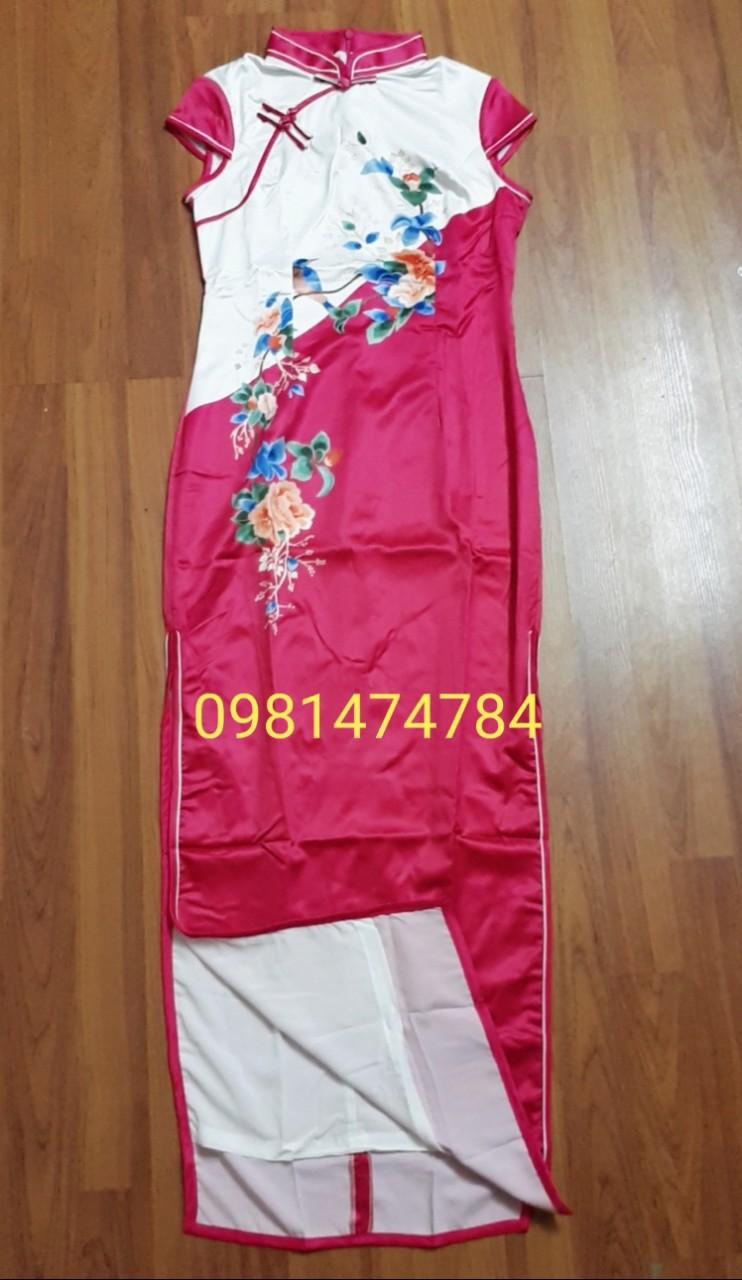Sườn xám Lụa dài có hinh thât