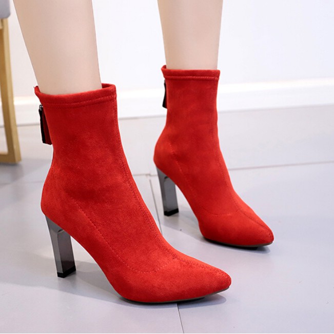 [HCM]Giày Boot Nữ Cổ Lửng Đế 8Cm Da Lộn Màu Đỏ GBMN-01R2