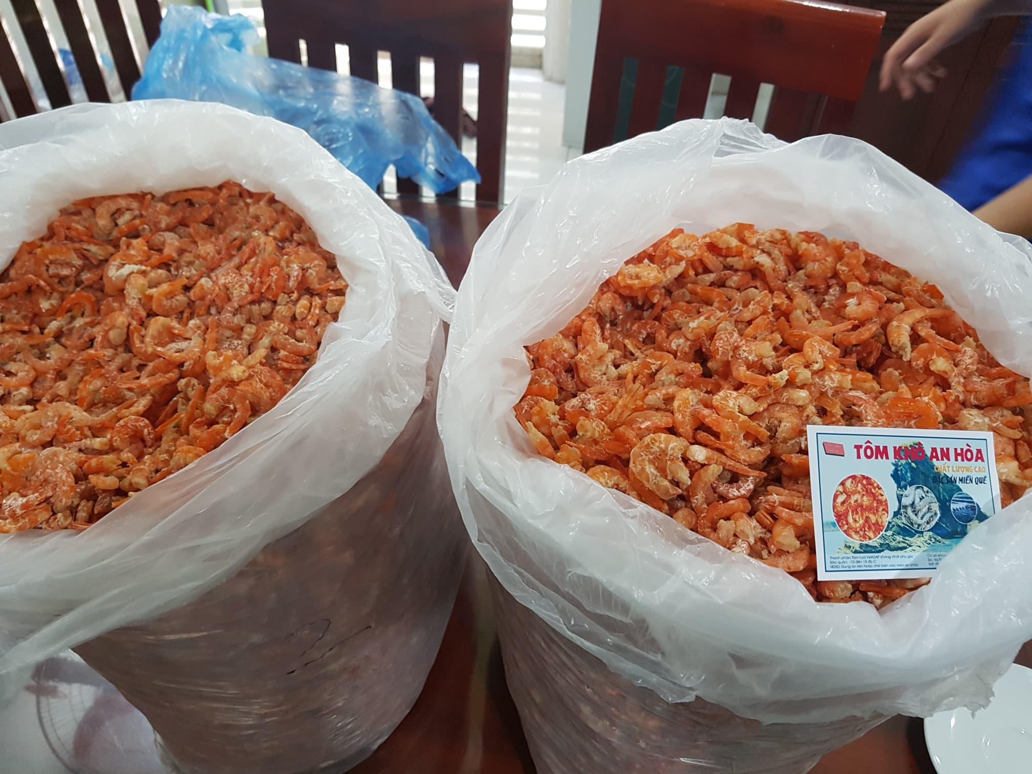 500gr tôm khô ngon ngọt (lột vỏ rồi phơi)