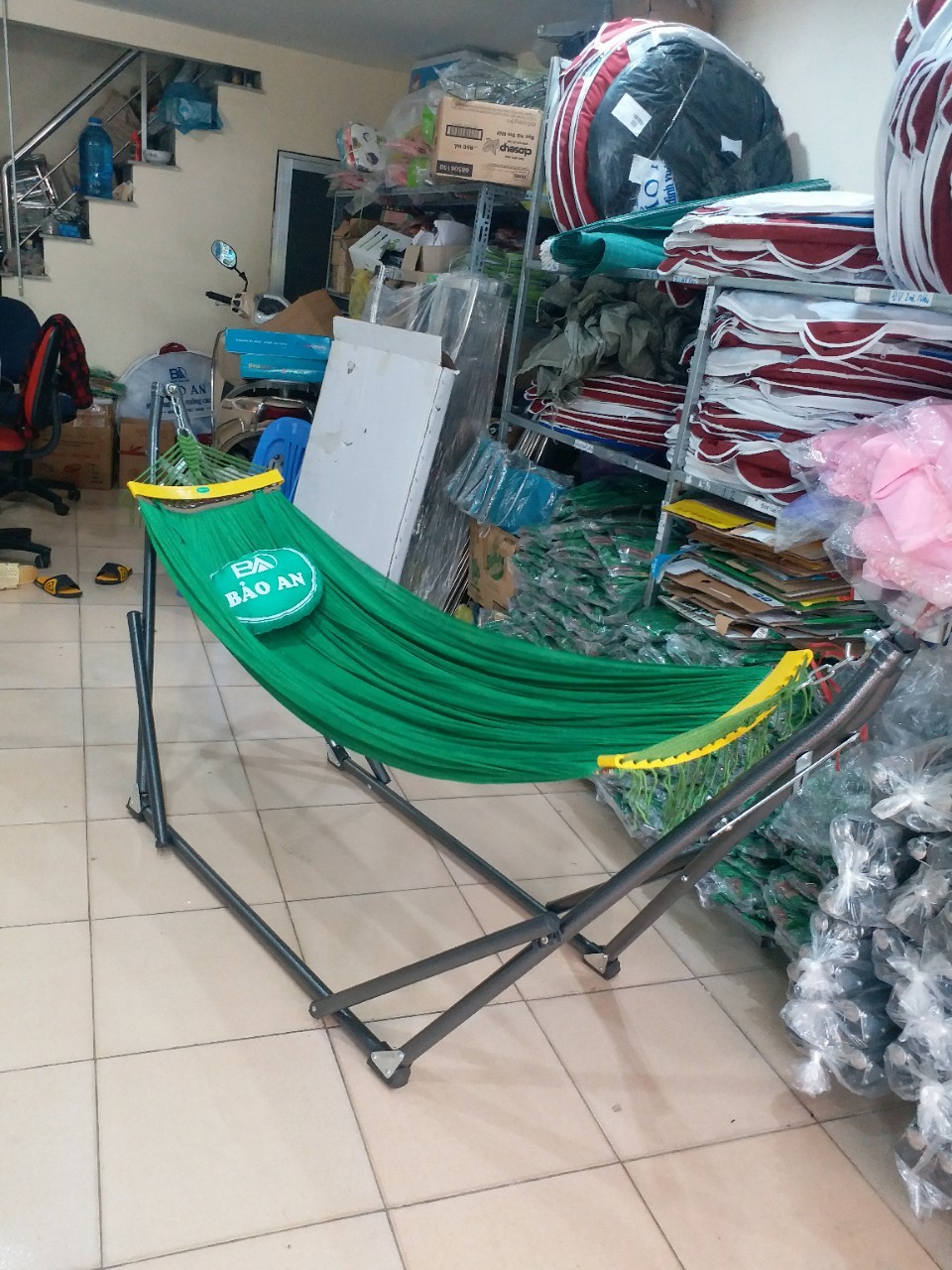 VÕNG XẾP KHUNG THÉP SƠN TĨNH ĐIỆN KIỂU CỠ NGƯỜI LỚN(Ảnh thật)