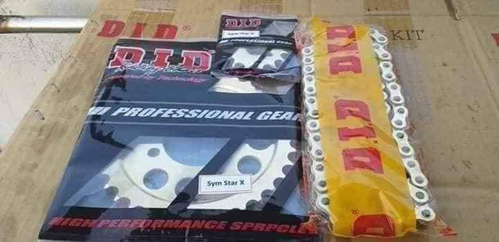 Nhông xích đĩa cho xe Sym Star X - Loại 12li phốt caosu đệm