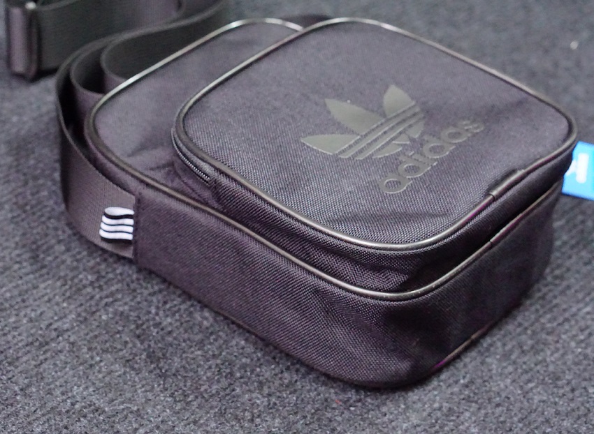 [HCM]Túi đeo chéo adidas.