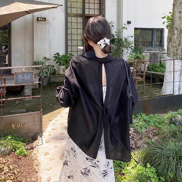 Áo sơ mi voan tay phồng kabico áo sơ mi nữ xẻ sau khoác ngoài mặc đi biển, du lịch form rộng dài tay mỏng nhẹ