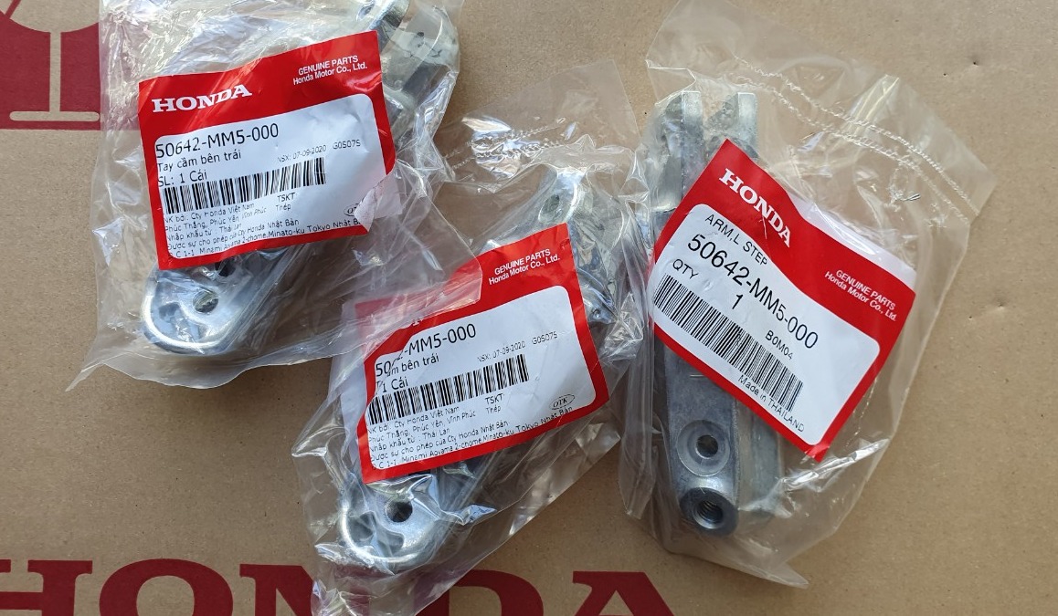 [HCM]GÁC CHÂN TRƯỚC BÊN TRÁI HONDA WINNER X