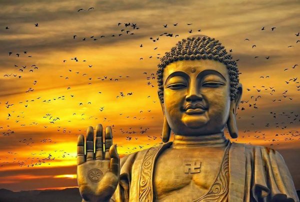 Gạch ốp tường Phật Giáo là một trong những giải pháp tối ưu để tạo ra không gian sống mang tính tâm linh. Hãy chiêm ngưỡng những sản phẩm phong phú và đa dạng của chúng tôi, giúp bạn tạo ra một không gian sống và làm việc hoàn hảo, mang lại sự yên bình và tĩnh lặng cho cuộc sống của bạn.