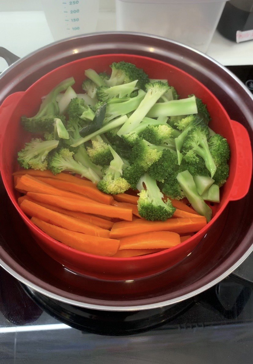 Tupperware Xửng hấp 2 tầng Steam It - BESTSELLER ❤️