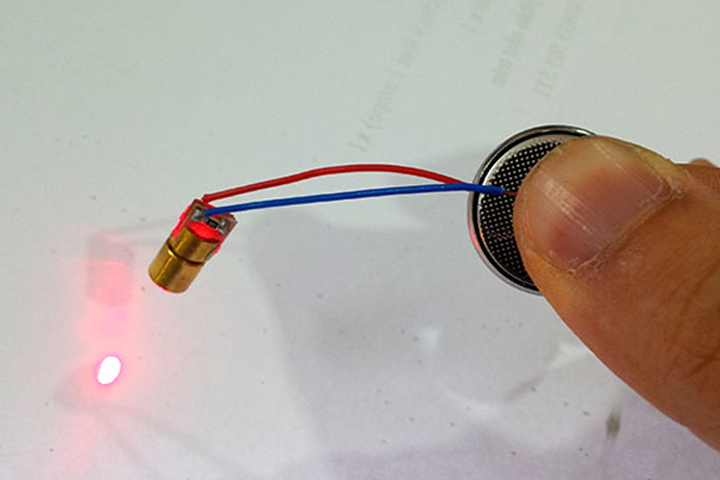 Đầu phát laze 3V,5V Siêu Sáng ( Sáng Đỏ )
