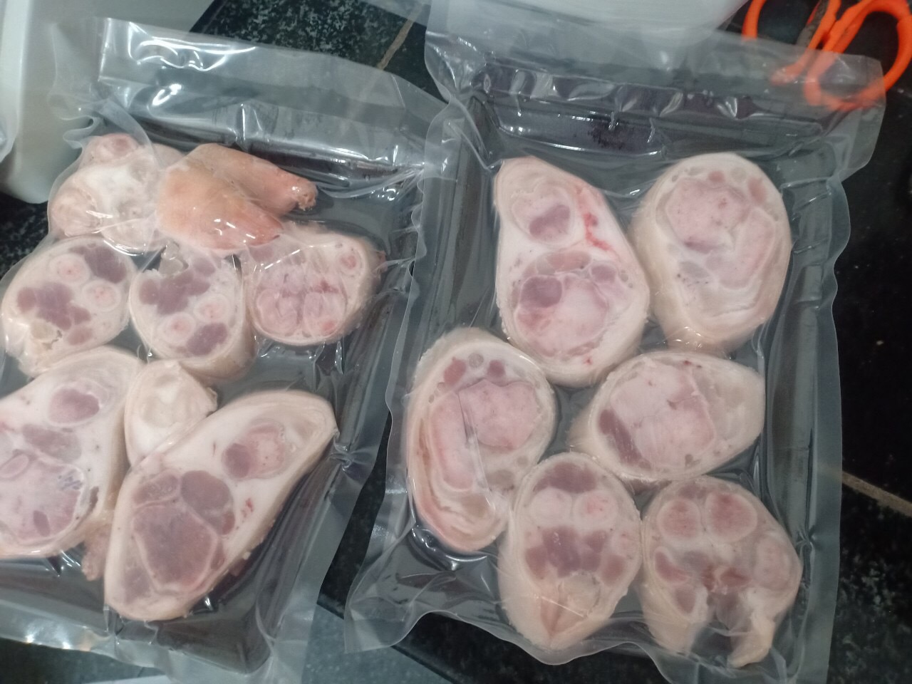 [CHỈ GIAO HCM] Giò heo Gân 500gram - NK Đức