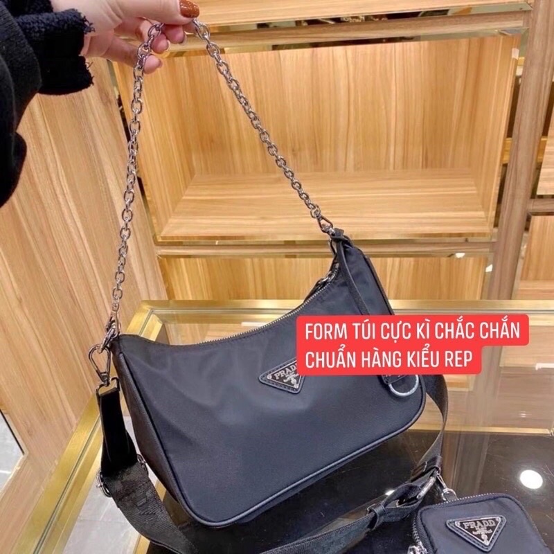 Túi Xách PRADA 1:1 ( Vải dù xịn/Dập logo dây/móc )