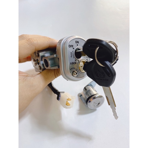 Bộ ổ khoá chìa dẹp xe Wave S110 - Wave Blade hàng Vương Niệm cao cấp