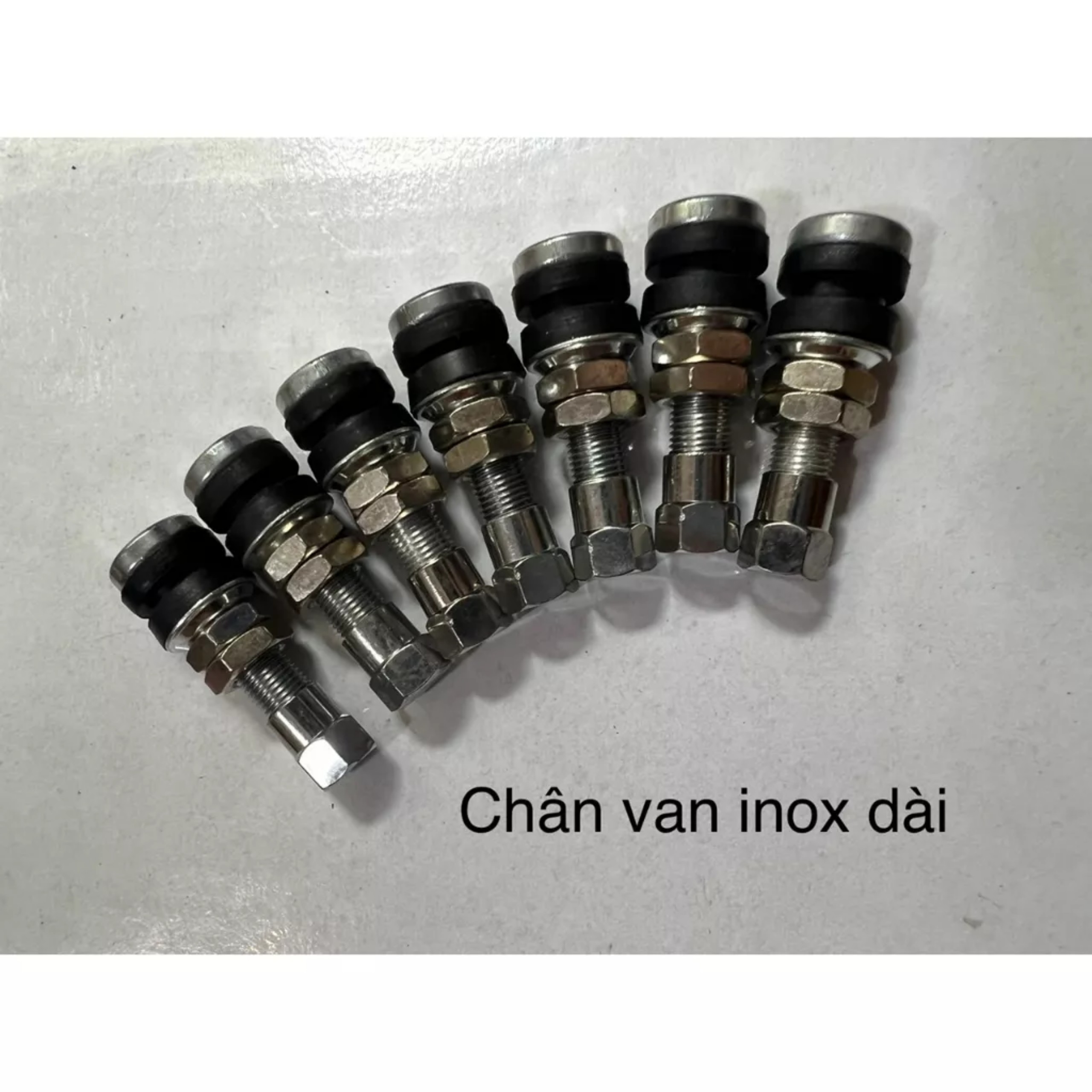 CHÂN VAN DÀNH CHO LỐP KHÔNG SĂM
