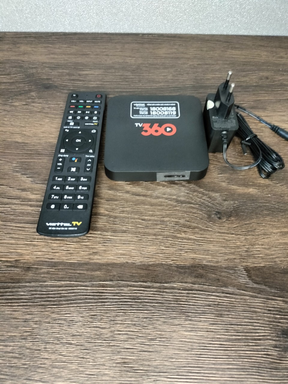 Box Viettel 360 lên mạng xem truyền hình biến tivi thương thành smart TV