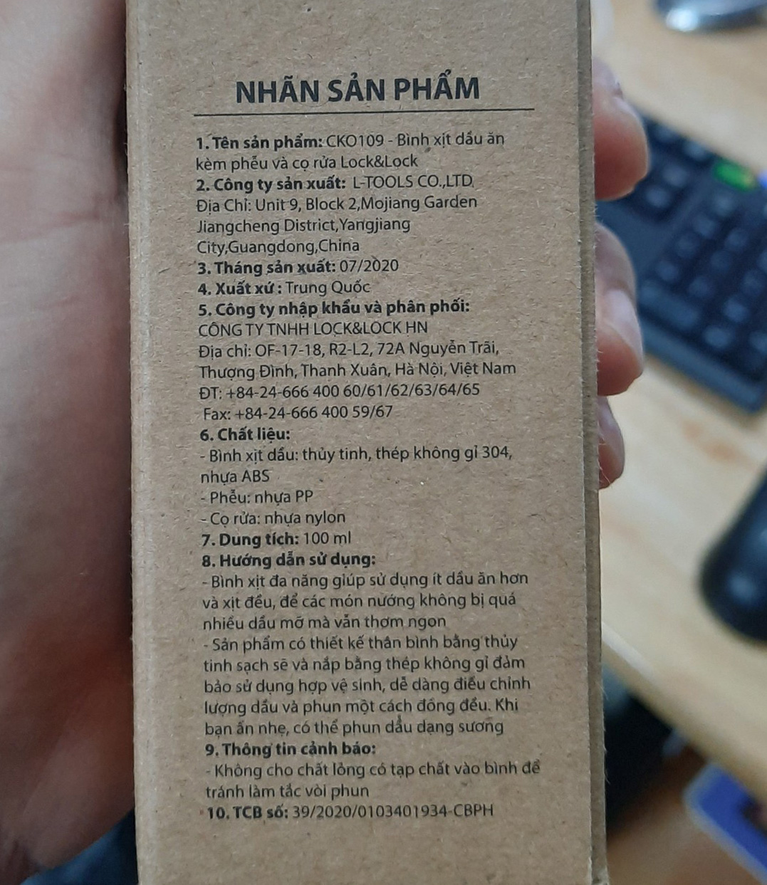 Bình xịt dầu Lock&Lock 100ml kèm phểu và cọ rửa CKO109