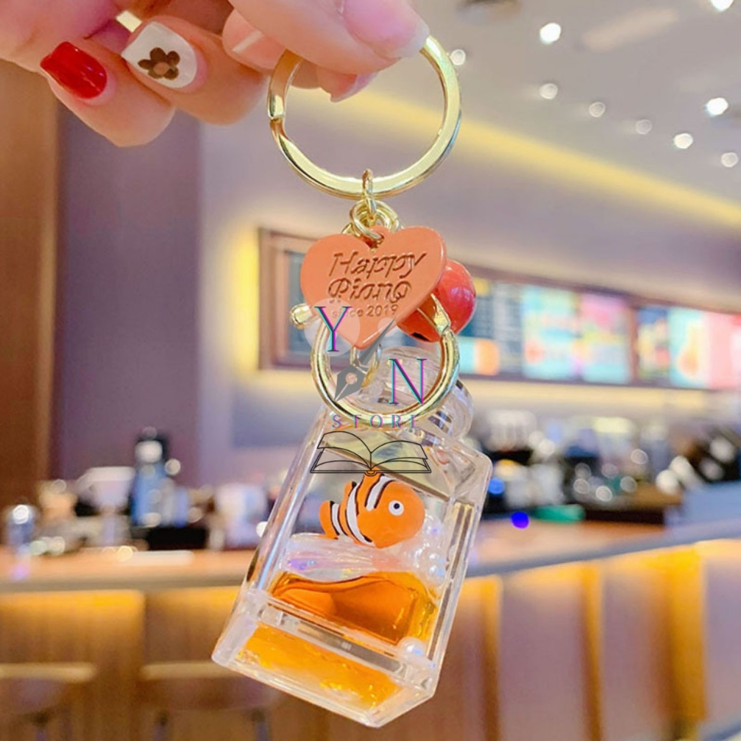 Móc Khóa Bình Nước Chứa Cả Đại Dương Dễ Thương