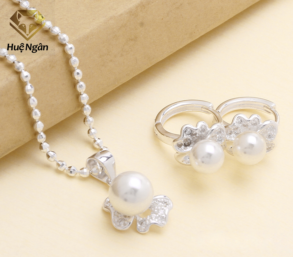 Bộ dây chuyền liền mặt, bông tai trang sức bạc Ý S925 Bạc Xinh - Ngọc trai đẹp PP1233-RYE140814