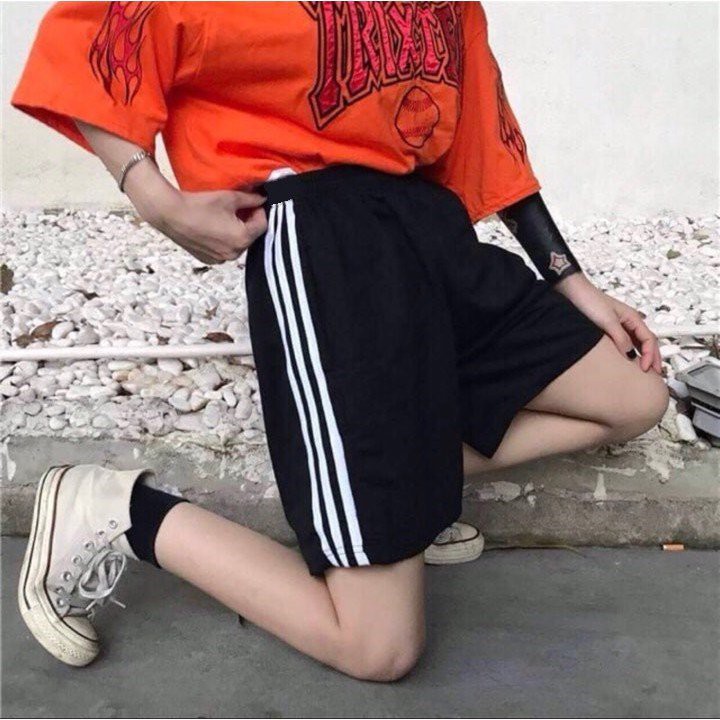 Quần đùi nữ ba sọc nhiều màu HARI0221