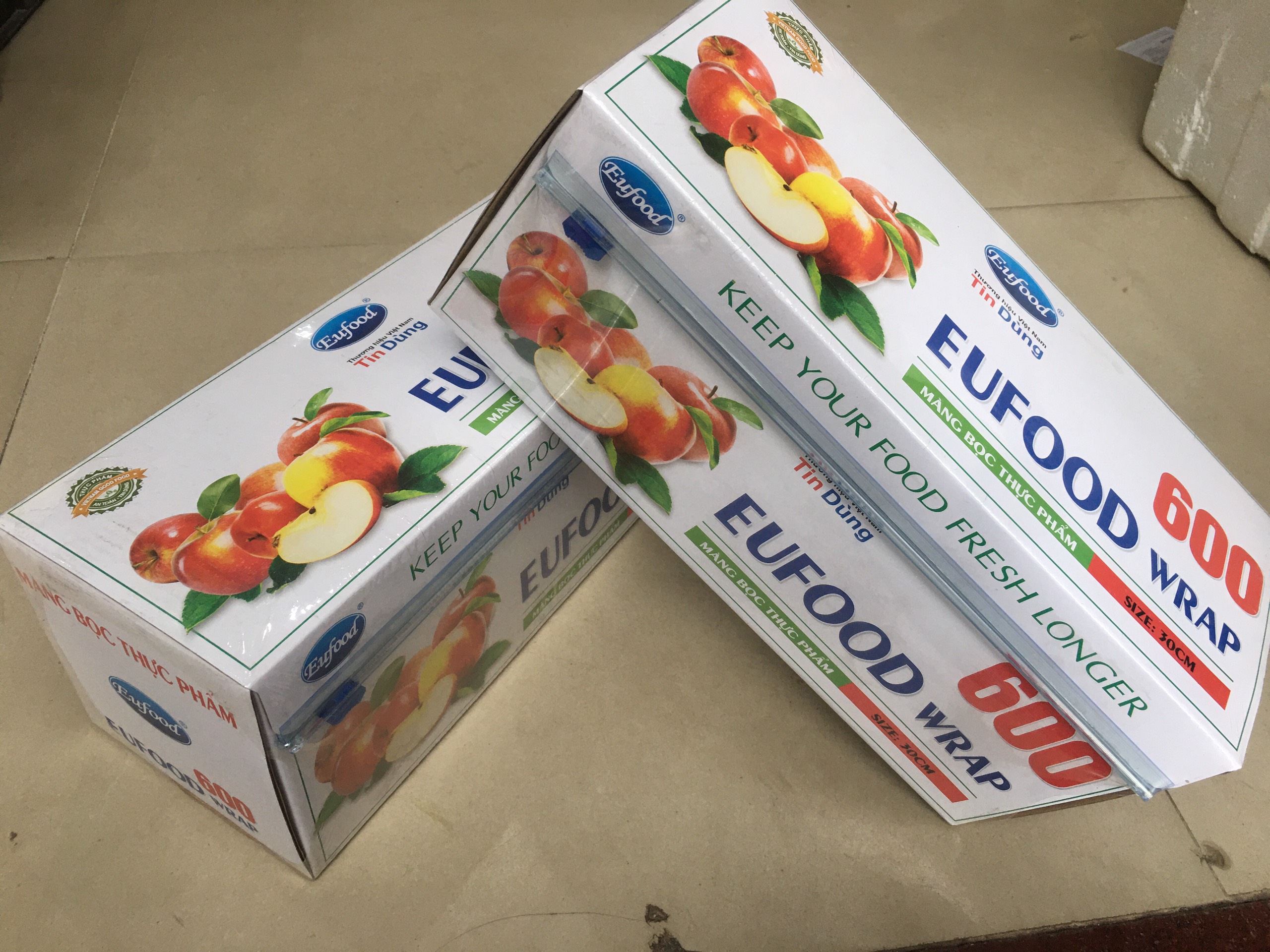 Màng Bọc Thực Phẩm EUFOOD Wrap 600 - Size 30cm x 500m