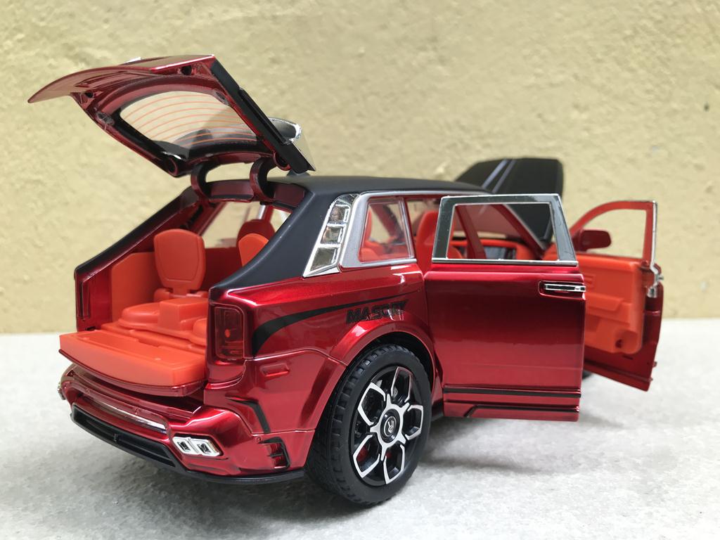 Mô hình xe Rolls-Royce CULLINAN Mansory 1:24