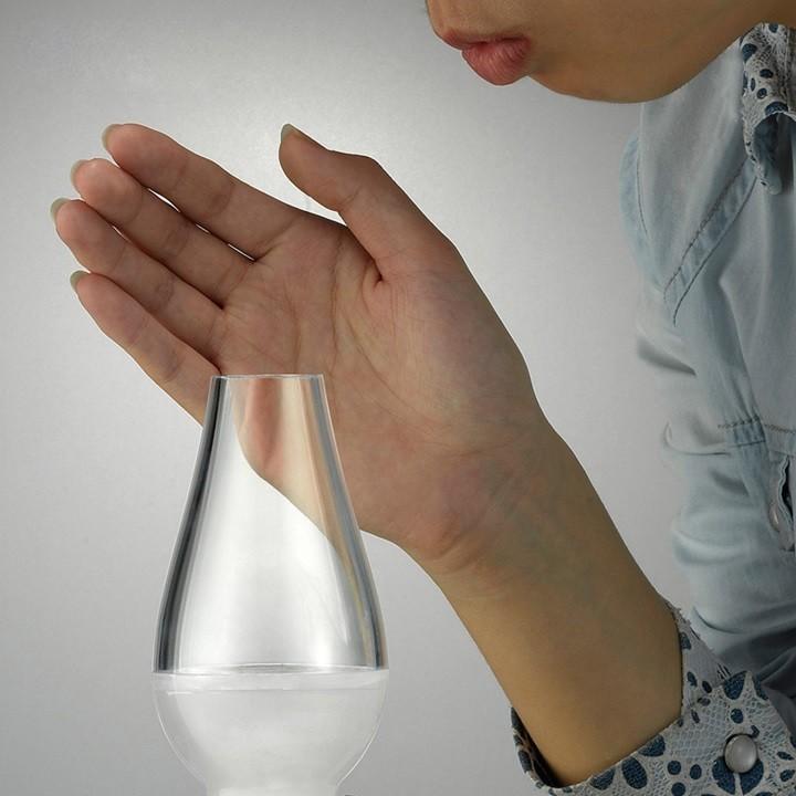 Đèn Thổi Là Sáng