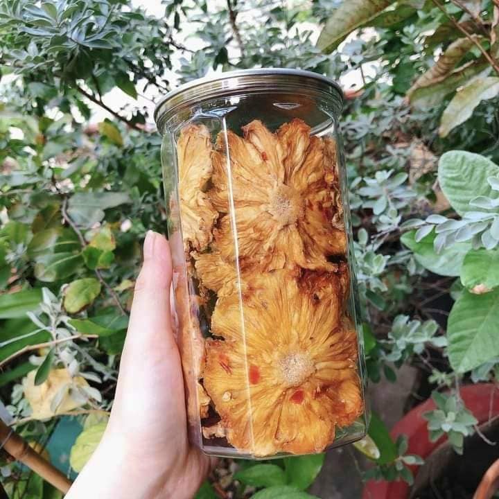 Thơm Sấy Muối Ớt Lon 500Gr